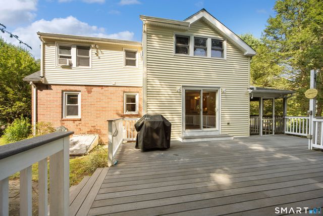 479 Blacks Road, Cheshire, CT 06410