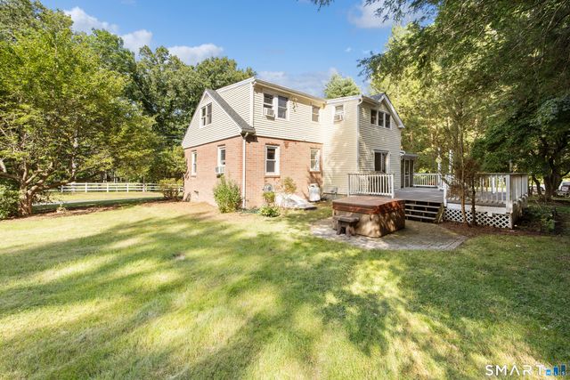 479 Blacks Road, Cheshire, CT 06410