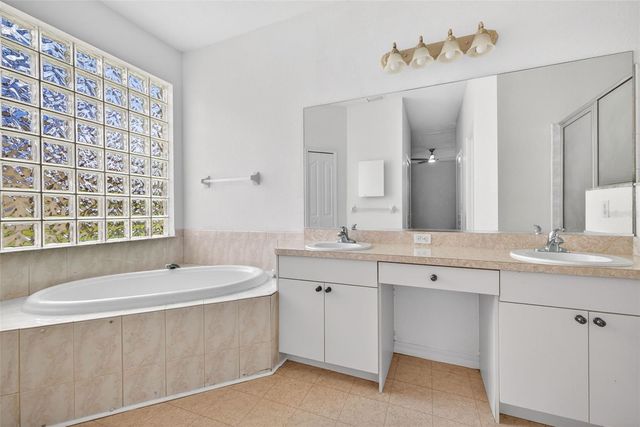 7634 PARAGON ROAD, North Port, FL 34291