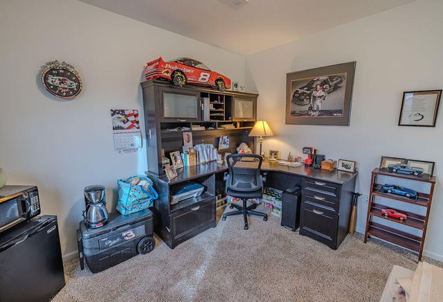 185 Pin Oak Court, Hollister, MO 65672