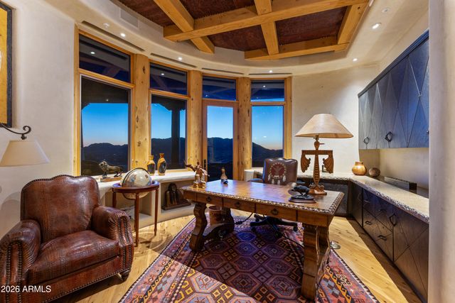 5526 E ROADRUNNER Road, Paradise Valley, AZ 85253