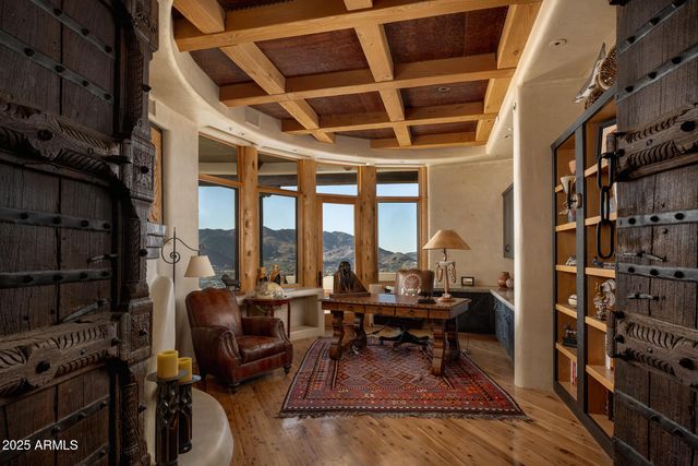 5526 E ROADRUNNER Road, Paradise Valley, AZ 85253