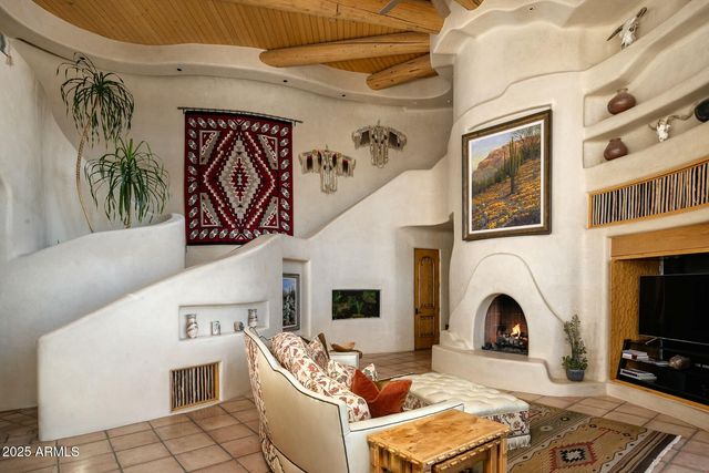 5526 E ROADRUNNER Road, Paradise Valley, AZ 85253