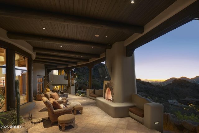 5526 E ROADRUNNER Road, Paradise Valley, AZ 85253