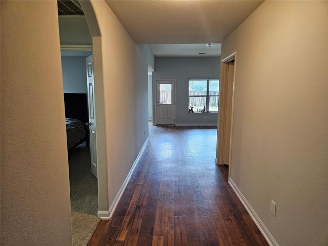 5614 Straight Way, Houston, TX 77339