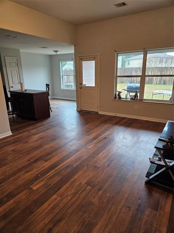 5614 Straight Way, Houston, TX 77339