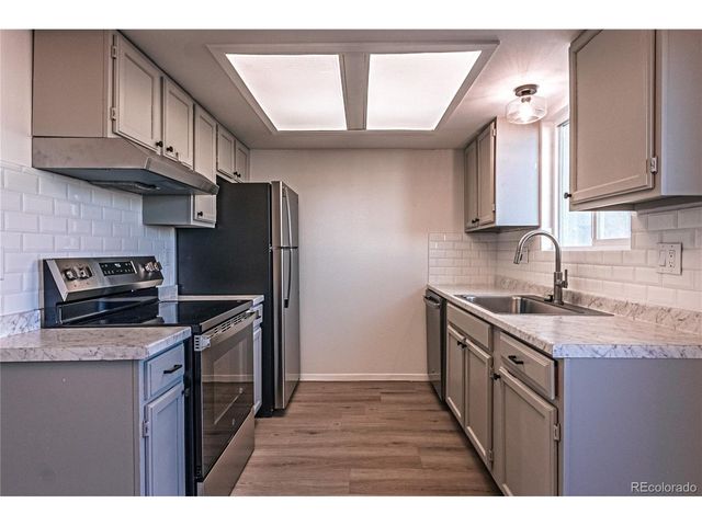 3064 Starlight Cir, Colorado Springs, CO 80916
