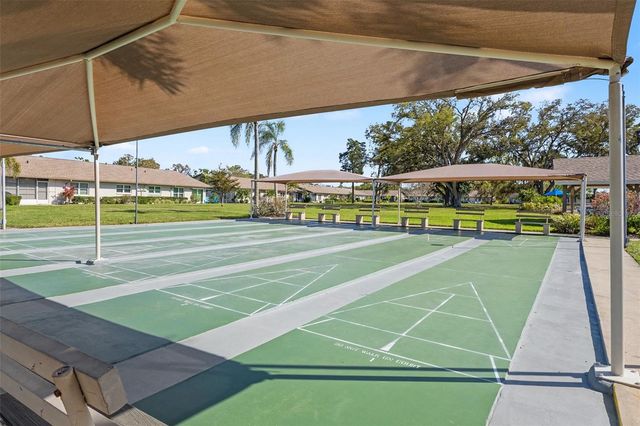 1327 GLENDALE CIRCLE W 218, Sarasota, FL 34232