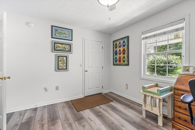 711 Chacoto Dr, Crossville, TN 38572