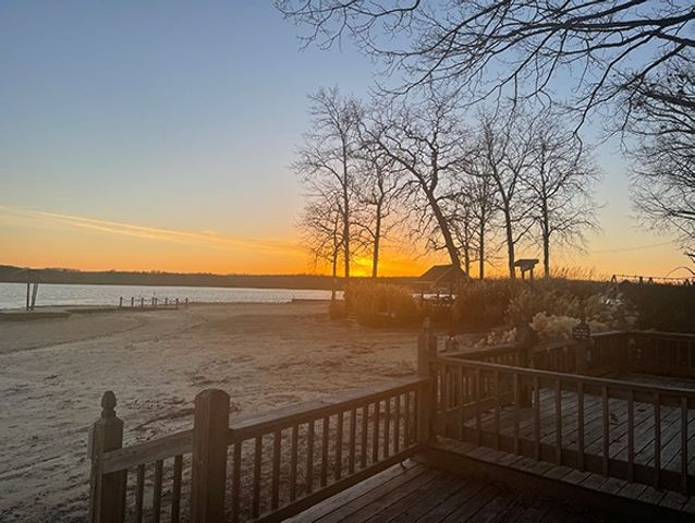 711 Chacoto Dr, Crossville, TN 38572