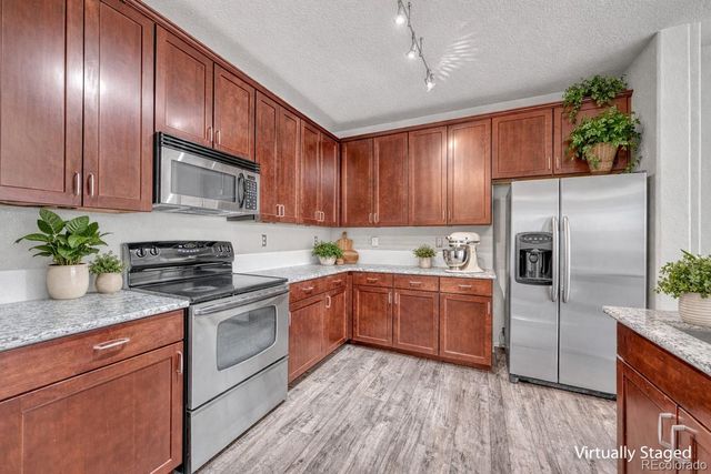 15540 Canyon Gulch Lane 210, Englewood, CO 80112