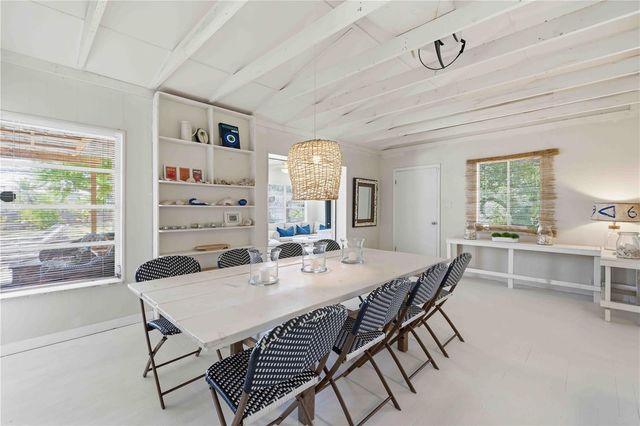 624 BAYSHORE ROAD, Nokomis, FL 34275