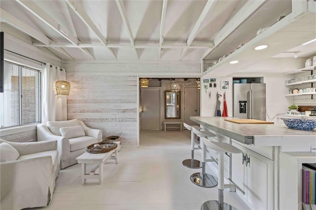 624 BAYSHORE ROAD, Nokomis, FL 34275