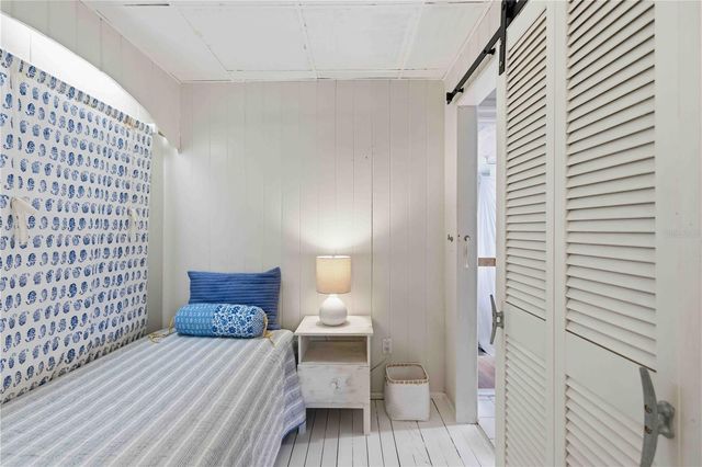 624 BAYSHORE ROAD, Nokomis, FL 34275