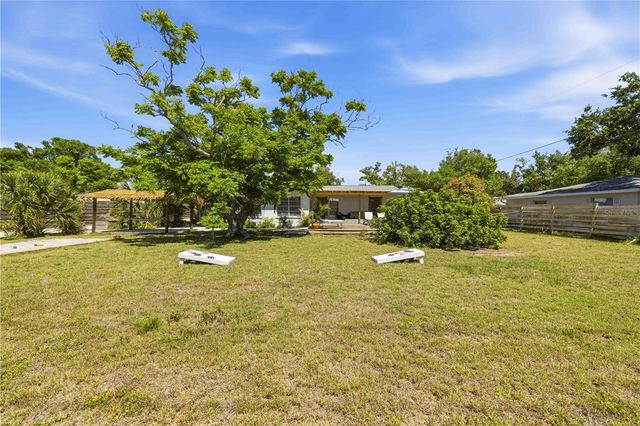 624 BAYSHORE ROAD, Nokomis, FL 34275