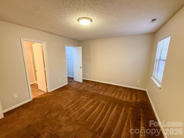 3006 Overlook Trail, Charlotte, NC 28212