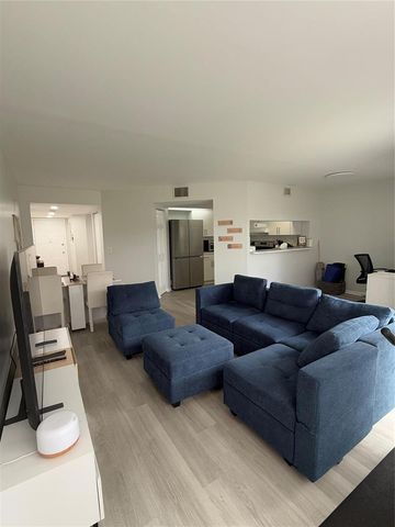 12850 SW 4TH Court 203I, Pembroke Pines, FL 33027