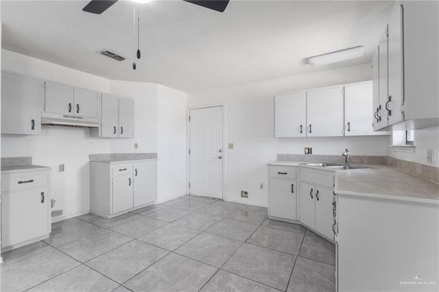 918 W Smith Street, Edinburg, TX 78541