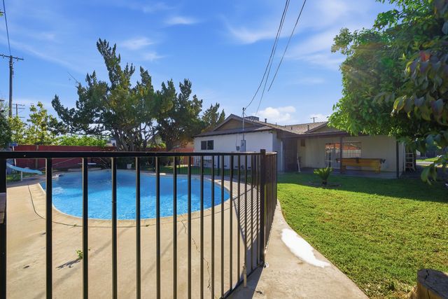 480 N Belmont Street, Porterville, CA 93257