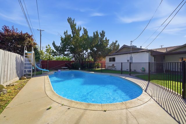 480 N Belmont Street, Porterville, CA 93257
