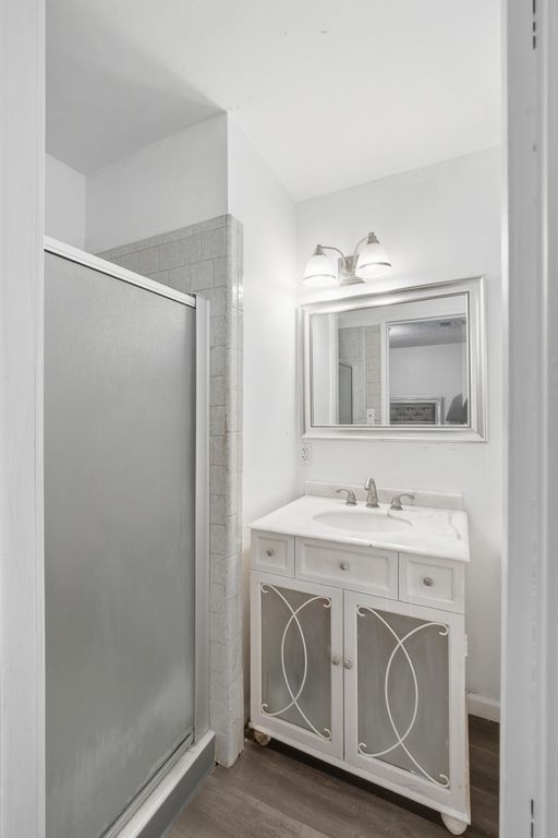 Image 28 of property listing at 480 N Belmont Street, Porterville, CA 93257