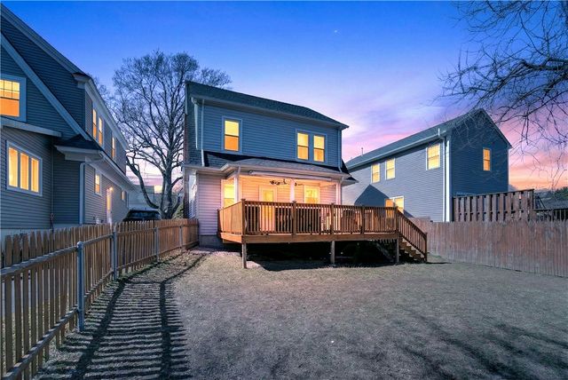 43 Longwood Avenue, Providence, RI 02908