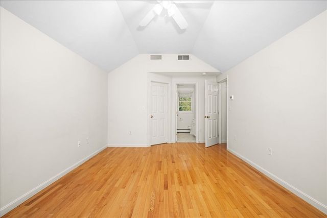 2 Gwen Dr, Auburn, MA 01501