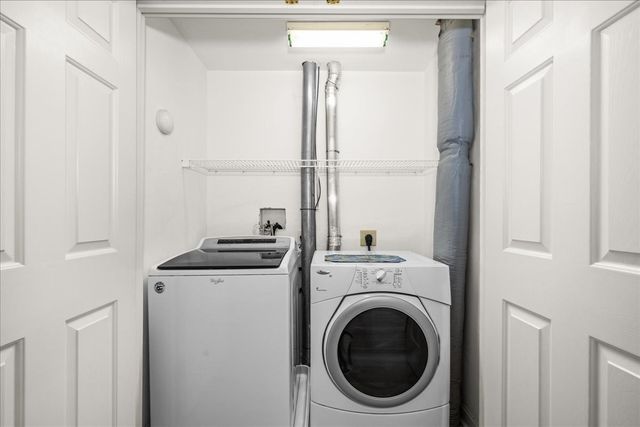 2 Gwen Dr, Auburn, MA 01501