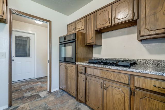 11209 NW 112th Street, Yukon, OK 73099