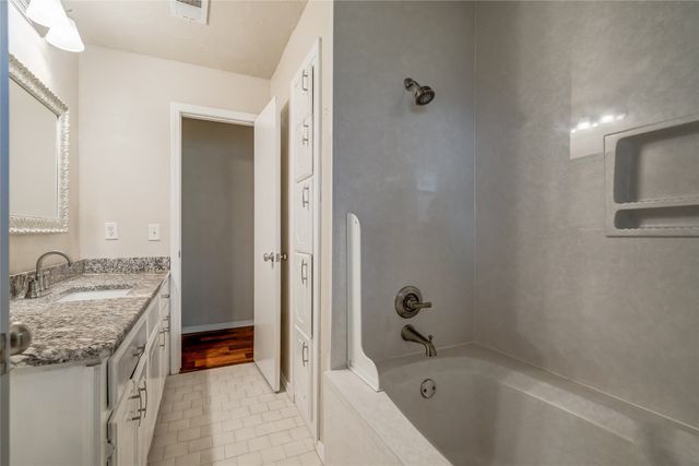 11209 NW 112th Street, Yukon, OK 73099