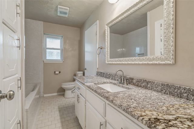 11209 NW 112th Street, Yukon, OK 73099
