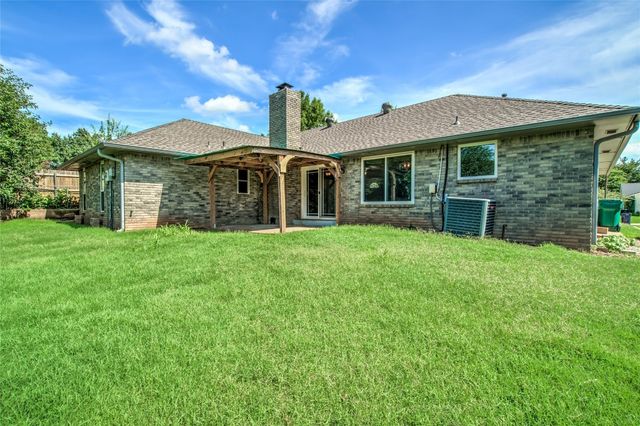 11209 NW 112th Street, Yukon, OK 73099