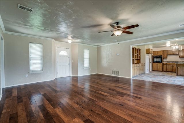 11209 NW 112th Street, Yukon, OK 73099