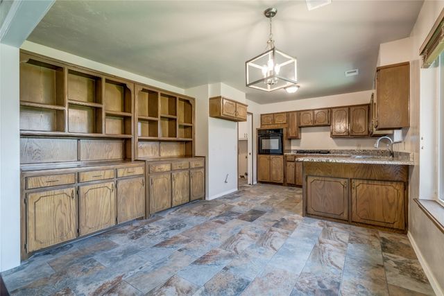 11209 NW 112th Street, Yukon, OK 73099