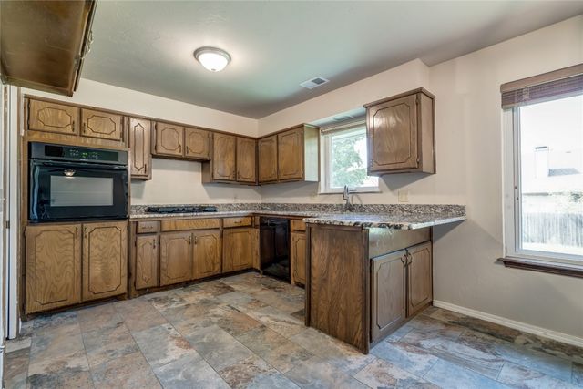 11209 NW 112th Street, Yukon, OK 73099