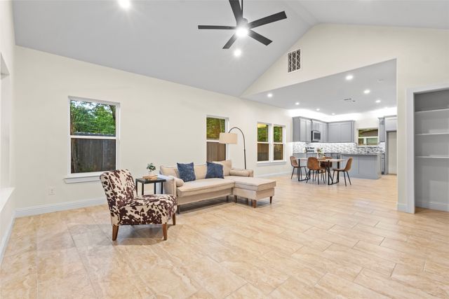 117 Pawnee Trail, Mabank, TX 75156