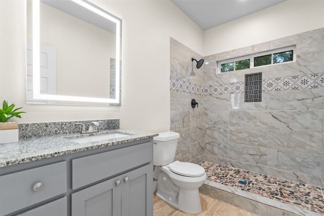 117 Pawnee Trail, Mabank, TX 75156