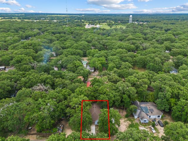 117 Pawnee Trail, Mabank, TX 75156