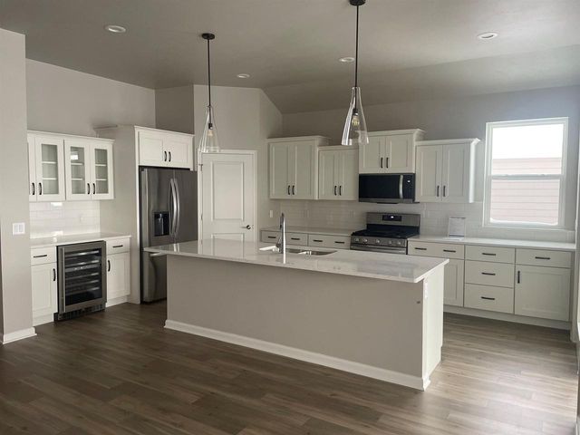 2426 ORION CIRCLE, Green Bay, WI 54311