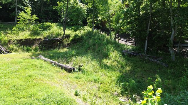 11 Bay Dr, Lancaster, TN 38569