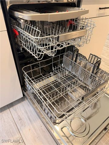 5016 Arancia LN, Ave Maria, FL 34142