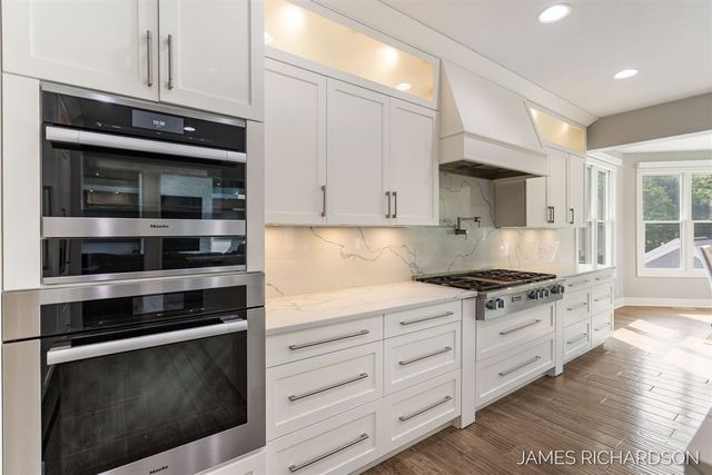 12974 Boulderway Trail, Grand Haven, MI 49417