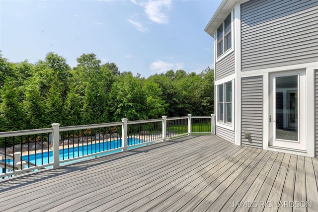 12974 Boulderway Trail, Grand Haven, MI 49417