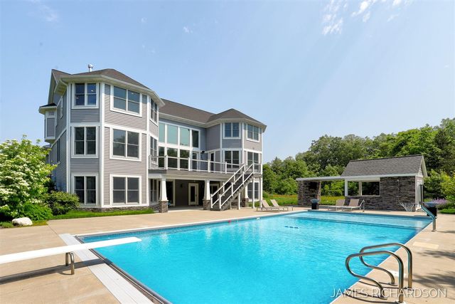 12974 Boulderway Trail, Grand Haven, MI 49417