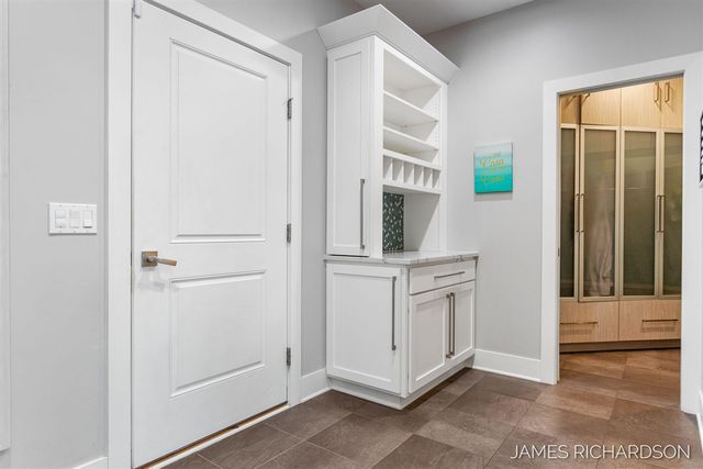 12974 Boulderway Trail, Grand Haven, MI 49417