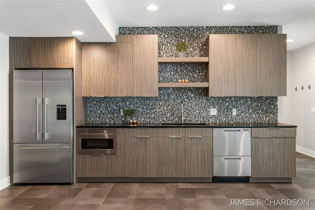 12974 Boulderway Trail, Grand Haven, MI 49417