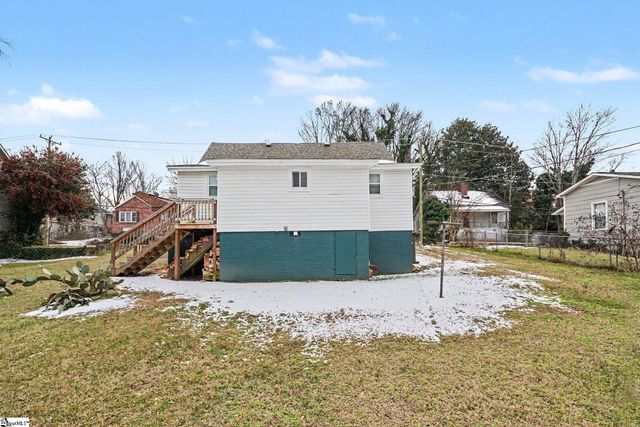 25 E 5th Street, Greenville, SC 29611