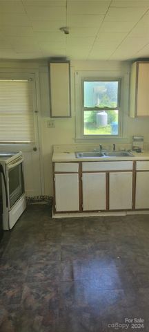 335 Rosenwald School Street, Catawba, NC 28609