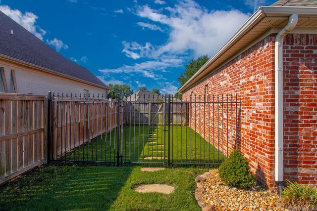 4820 Westin Park Drive, Conway, AR 72034