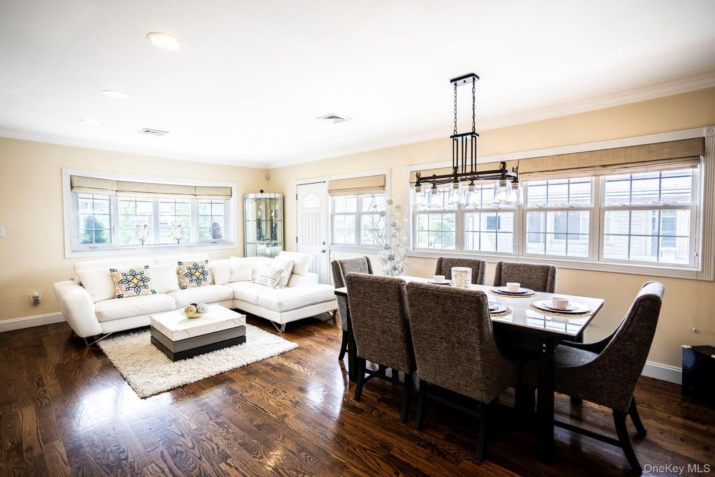 198-31 Pompeii Avenue, Holliswood, NY 11423 — photo 4
